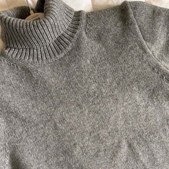Totême Cambridge Knit Sweater - Picture 6 of 6